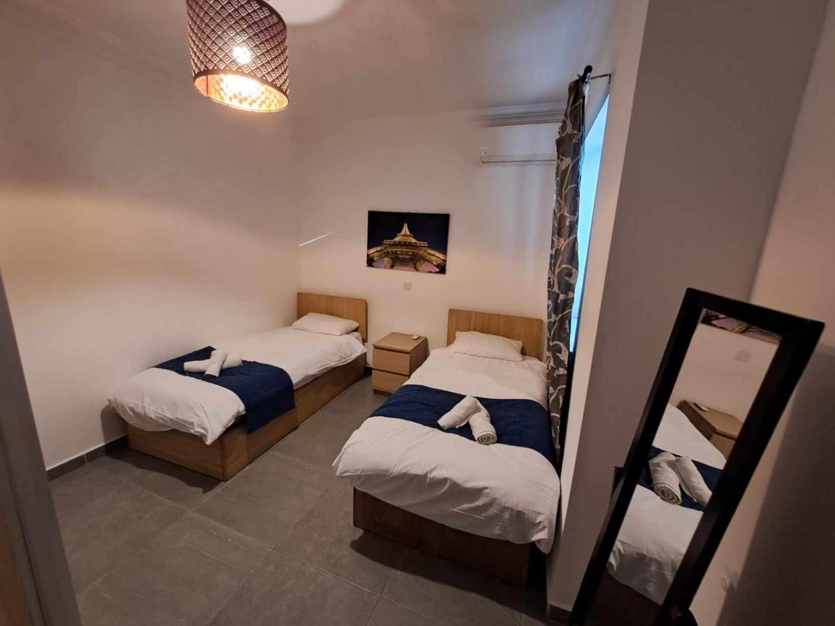 Апартаменты St Julians Sliema Penthouse 3 Minutes Walk From Seafront Экстерьер фото
