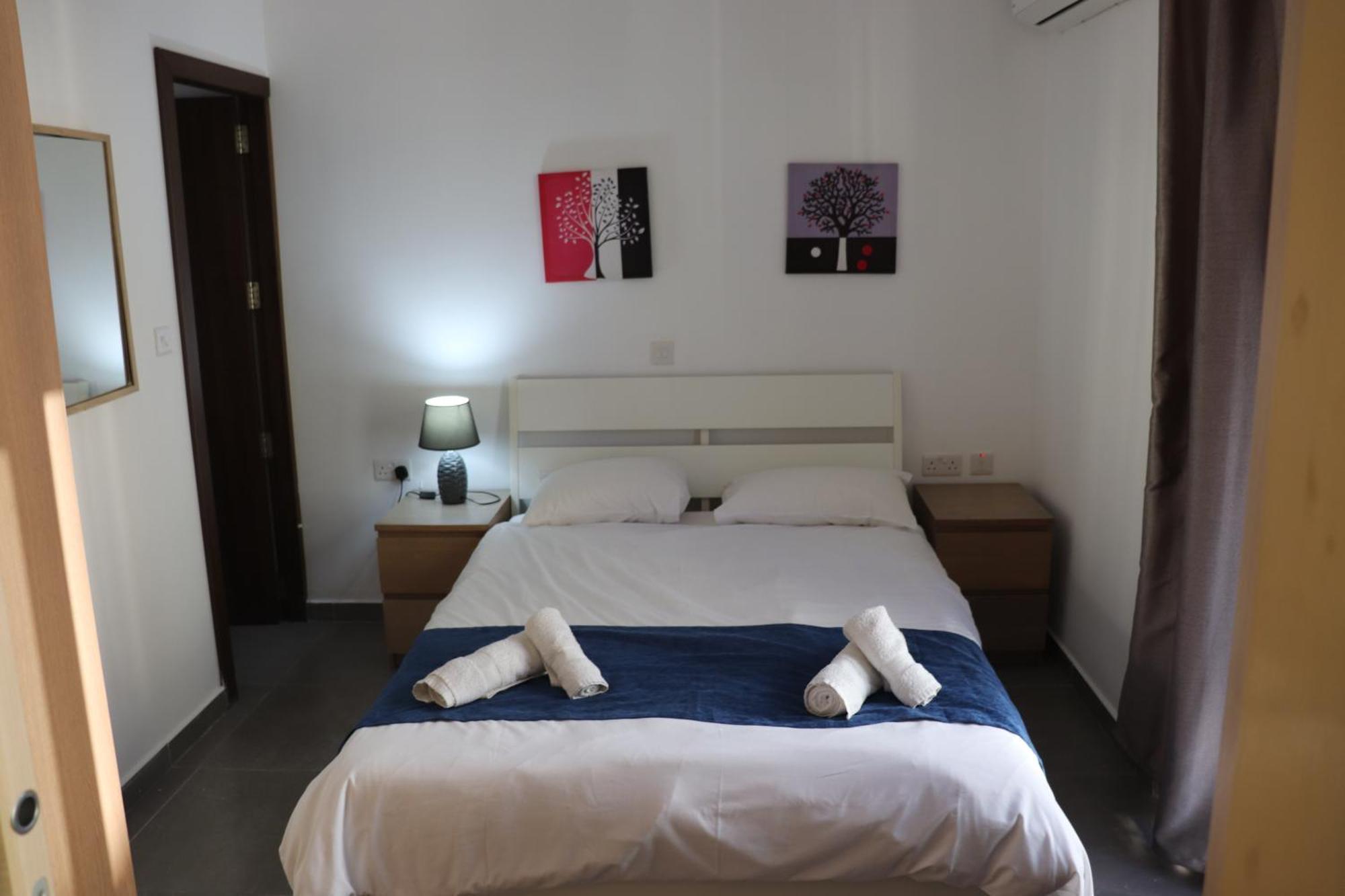 Апартаменты St Julians Sliema Penthouse 3 Minutes Walk From Seafront Экстерьер фото