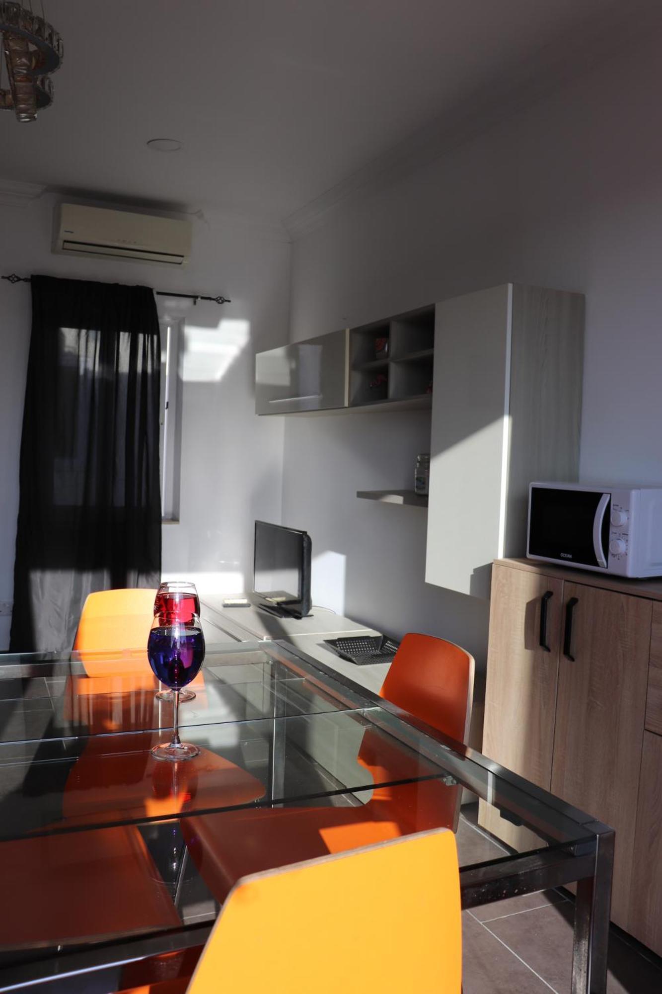 Апартаменты St Julians Sliema Penthouse 3 Minutes Walk From Seafront Экстерьер фото